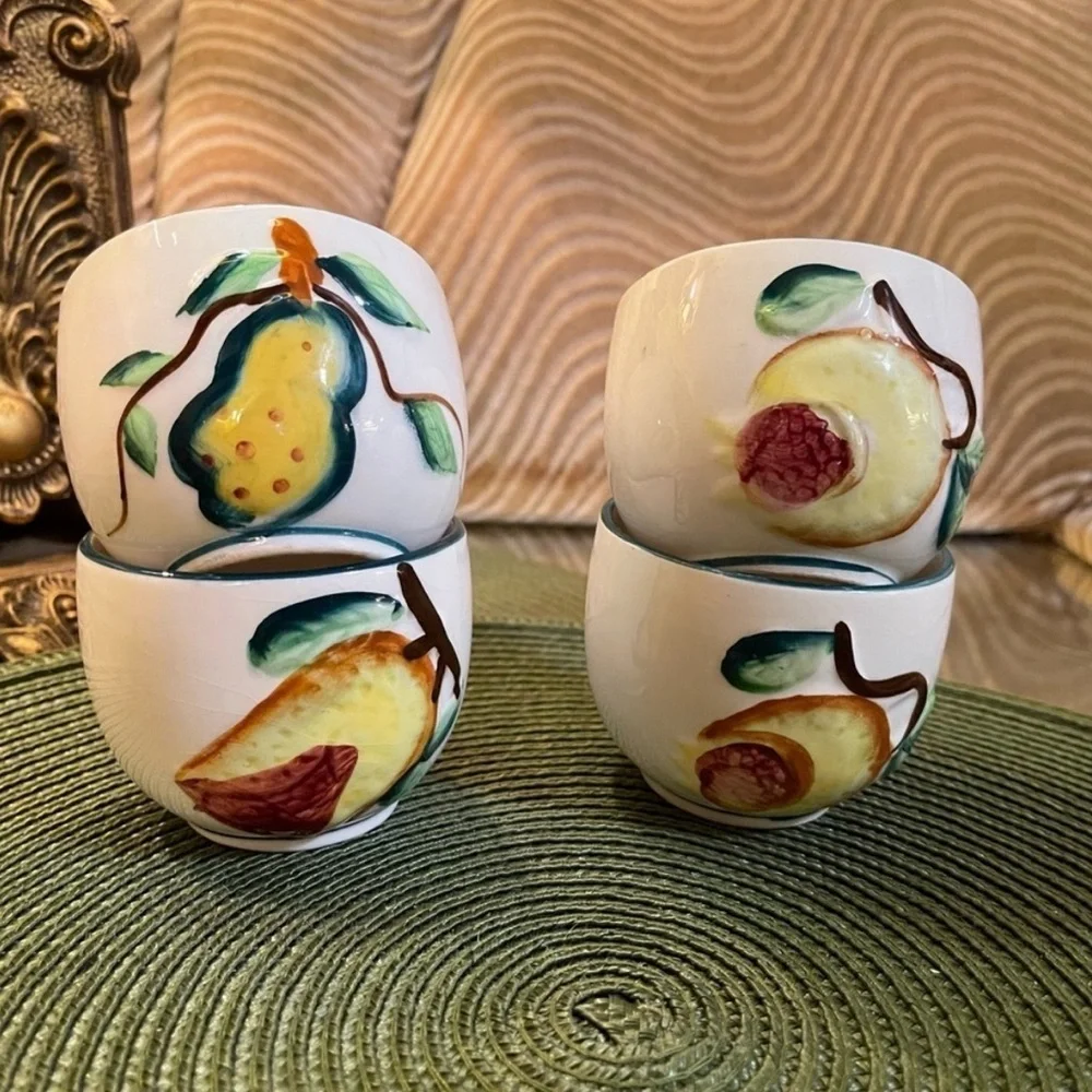 Antique Vintage Hand Painted Japanese Ceramic Peach Apple Salt Shaker